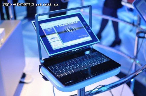 真正變形金剛 CES展出可旋轉屏幕平板
